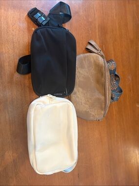 Lot of three Crossbody Bag - Compact Everyday Slings.
